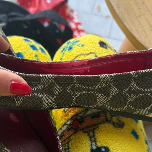 Coach Women's Brown Patterned Flats with Cream Toe - Picture 4 of 4